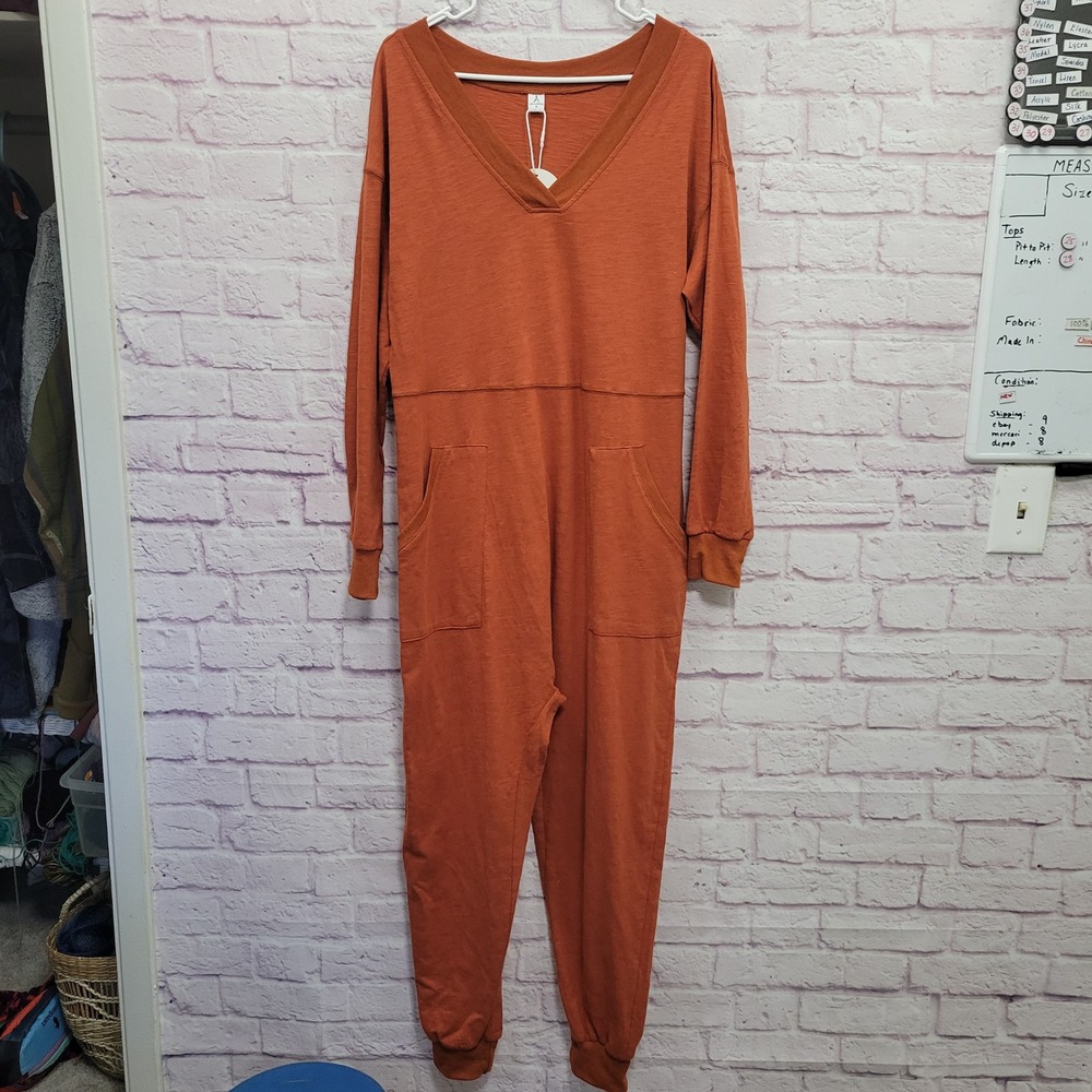 NEW Anrabess Terracotta Knit Jumpsuit M V-Neck Slouchy Casual Comfy Loungewear